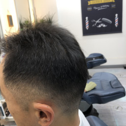 ビジネスヘアスタイル 社会人男性の髪型 ページ5 カットスペース ｋ ｰ Barber Shop 横浜市港南区の理容室 上永谷と下永谷の中間地にある理髪店です フェードカットやスキンフェードなどのメンズカットに定評あり 駐車場２台分完備