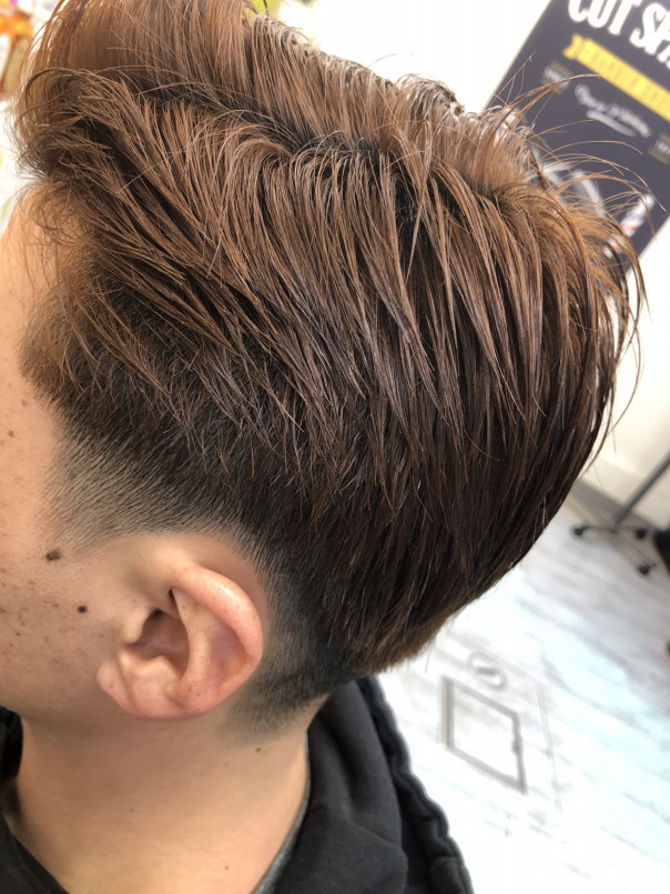 パートスタイル ツーブロック カットスペース K Barber Shop 横浜市港南区の理容室 上永谷と下永谷の中間地にある理髪店です フェードカットやスキンフェードなどのメンズカットに定評あり 駐車場２台分完備