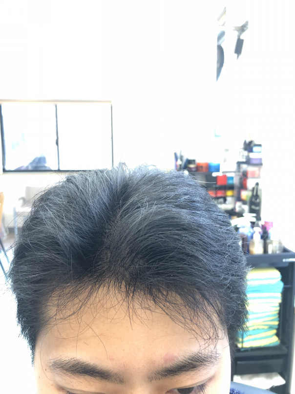就活スタイル サイドが膨らむ硬い髪質のお客様 カットスペース K Barber Shop 横浜市港南区の理容室 上永谷と下永谷の中間地にある理髪店です フェードカットやスキンフェードなどのメンズカットに定評あり 駐車場２台分完備