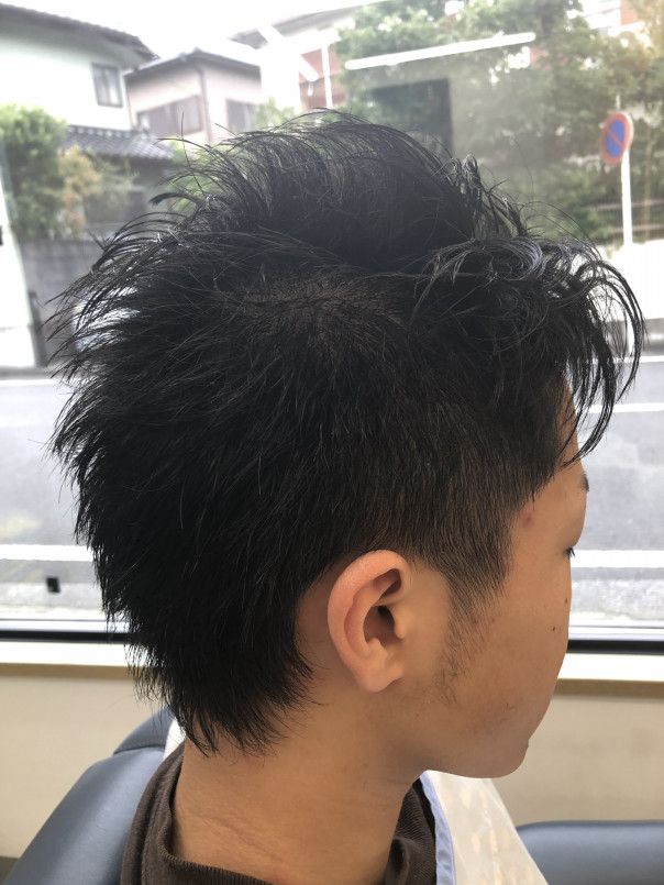 ウルフカット 高校生 カットスペース K Barber Shop 横浜市港南区の理容室 上永谷と下永谷の中間地にある理髪店です フェード カットやスキンフェードなどのメンズカットに定評あり 駐車場２台分完備