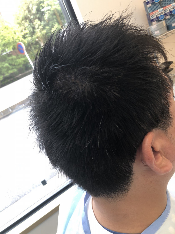 ソフトモヒカン ショートでも切ったばかり感を抑えた仕上がり スパイキー カットスペース K Barber Shop 横浜市港南区の理容室 上永谷と下永谷の中間地にある理髪店です フェードカットやスキンフェードなどのメンズカットに定評あり 駐車場２台分完備