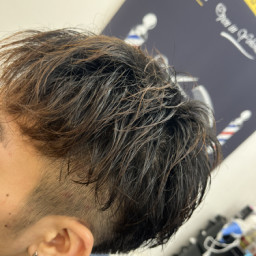 K S Note ページ8 カットスペース ｋ ｰ Barber Shop 横浜市港南区の理容室 上永谷と下永谷の中間地にある理髪店です フェードカットやスキンフェードなどのメンズカットに定評あり 駐車場２台分完備