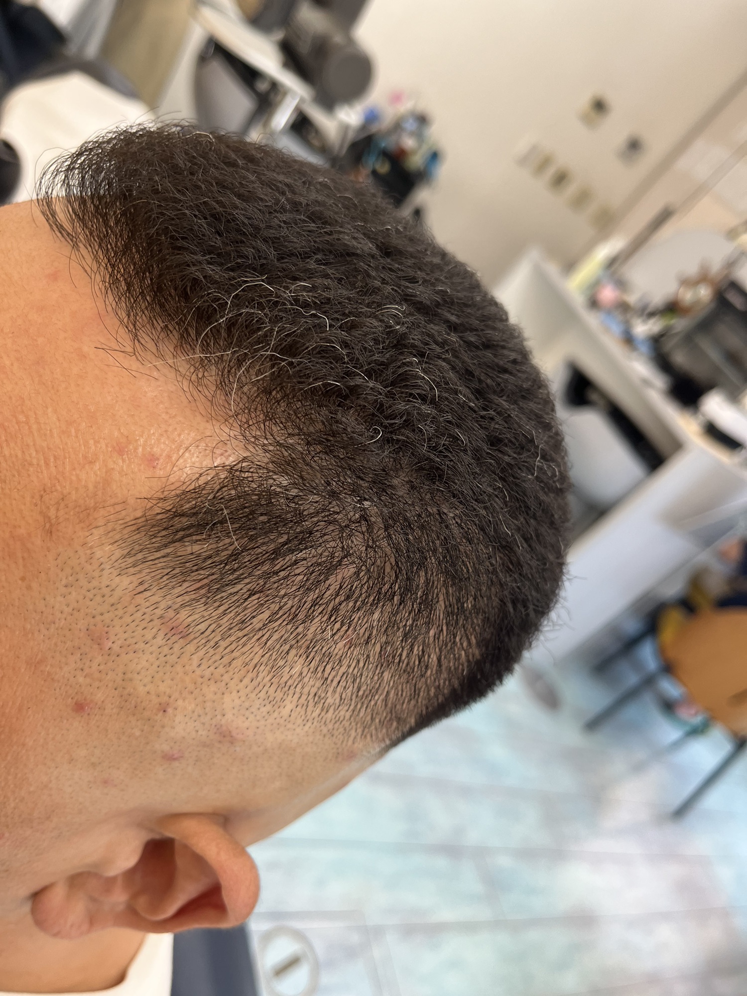 パンチパーマ スキンフェード Barber Style カットスペース ｋ ｰ Barber Shop 横浜市港南区の理容室 上永谷と下永谷の中間地にある理髪店です フェードカットやスキンフェードなどのメンズカットに定評あり 駐車場２台分完備