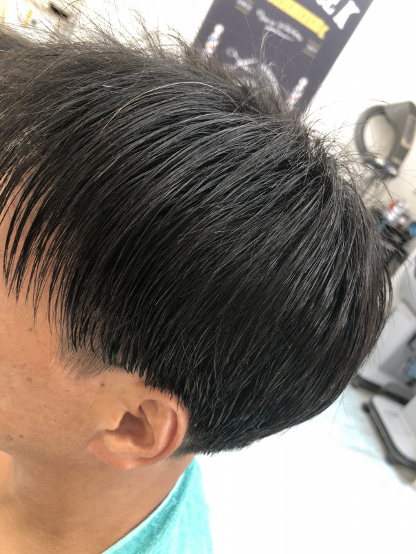 ツーブロック 自然なボリュームと毛束感 カットスペース K Barber Shop 横浜市港南区の理容室 上永谷と下永谷の中間地にある理髪店です フェードカットやスキンフェードなどのメンズカットに定評あり 駐車場２台分完備