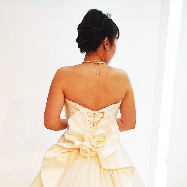 花嫁ドレスを美しく着たい！上半身もすっきり引締めダイエット | VIVI