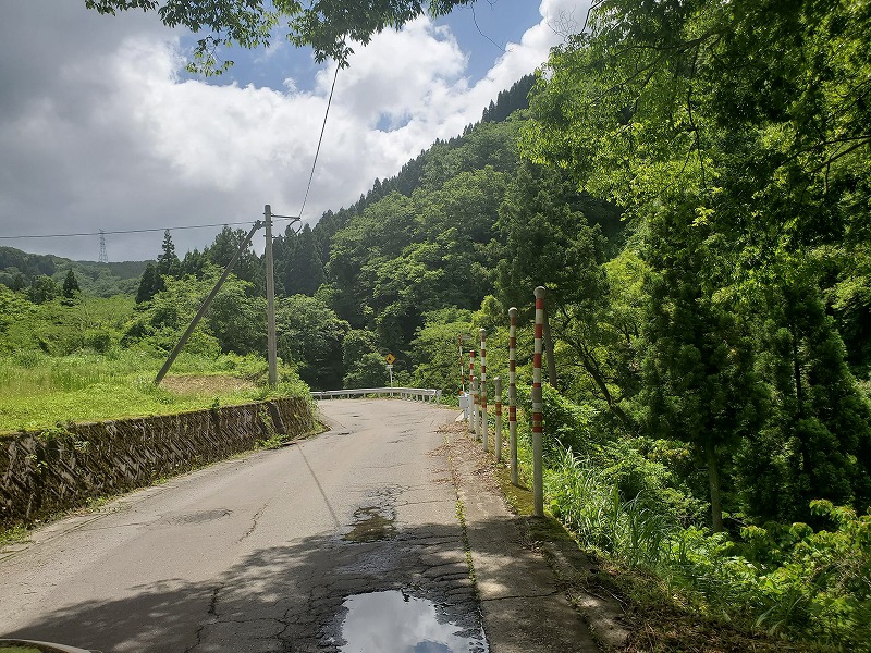 棟方志功聖地巡礼in富山 stage.1 【躅飛山 光徳寺】｜雨ふらし