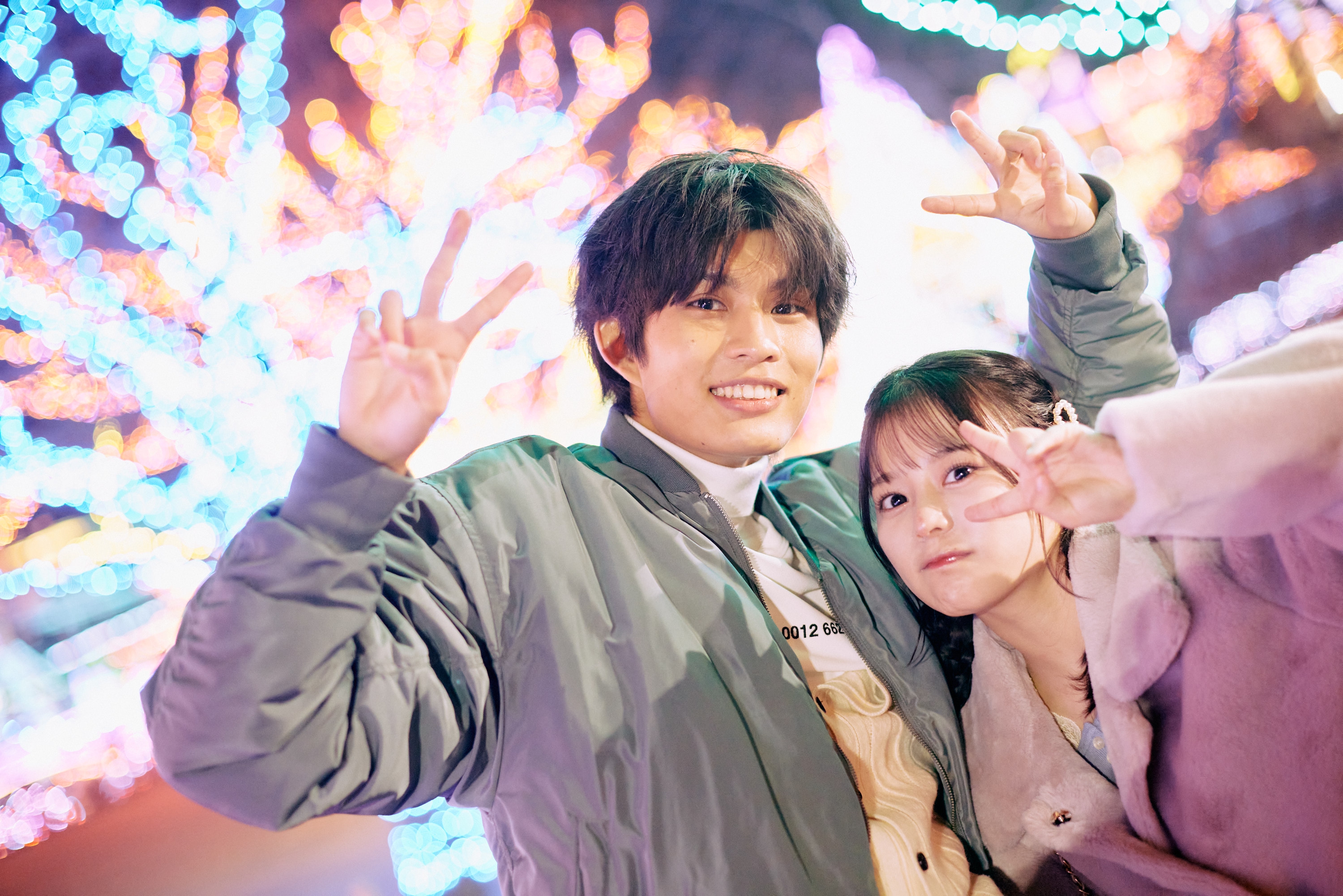 とうなぎデートオフショット公開🍓🐾 | 番組記事 | ABEMA