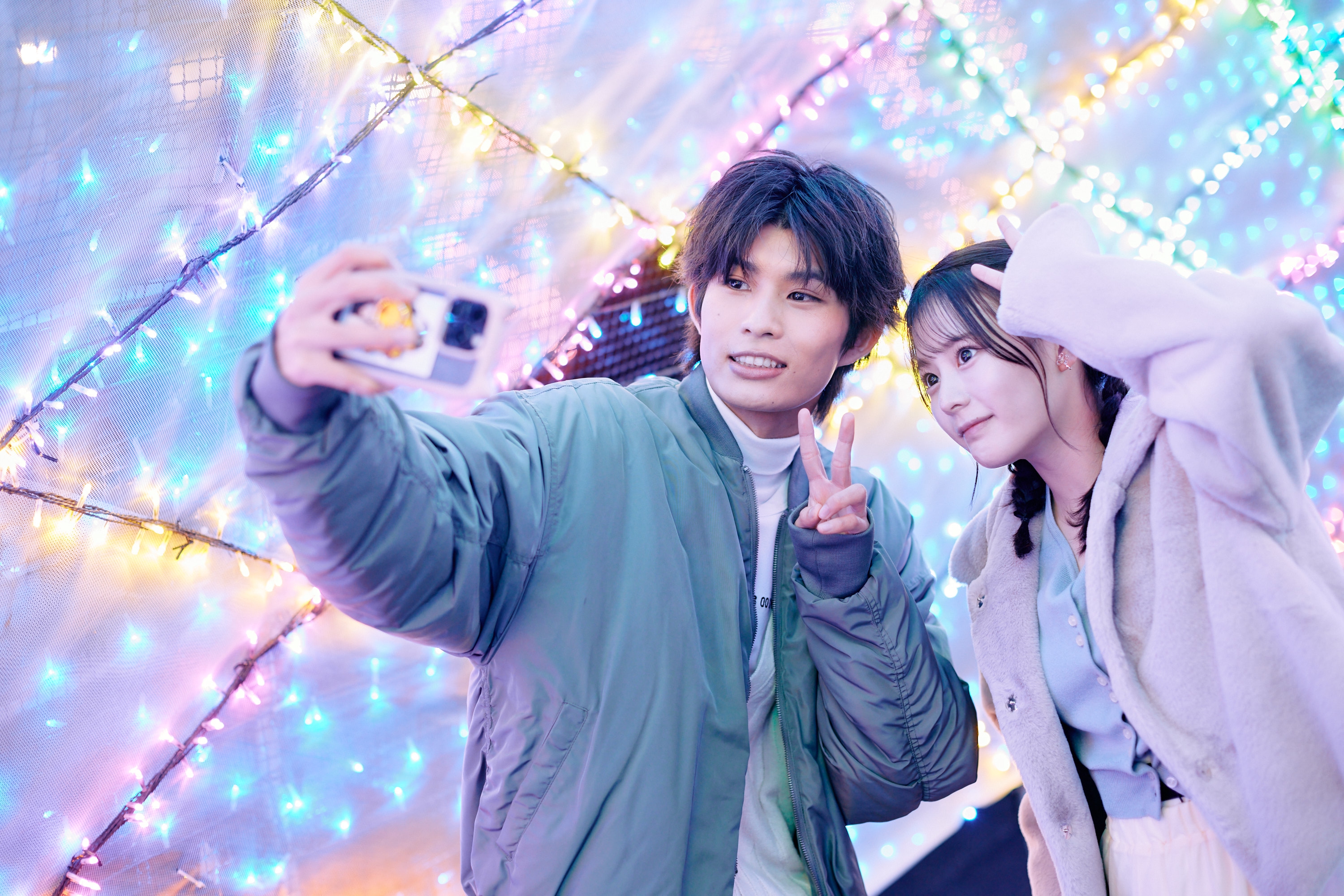 とうなぎデートオフショット公開🍓🐾 | 番組記事 | ABEMA