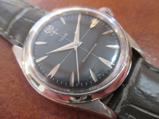 TUDOR OYSTER チュードル デカ薔薇 デカバラ 黒 手巻き 7934（TUDOR 