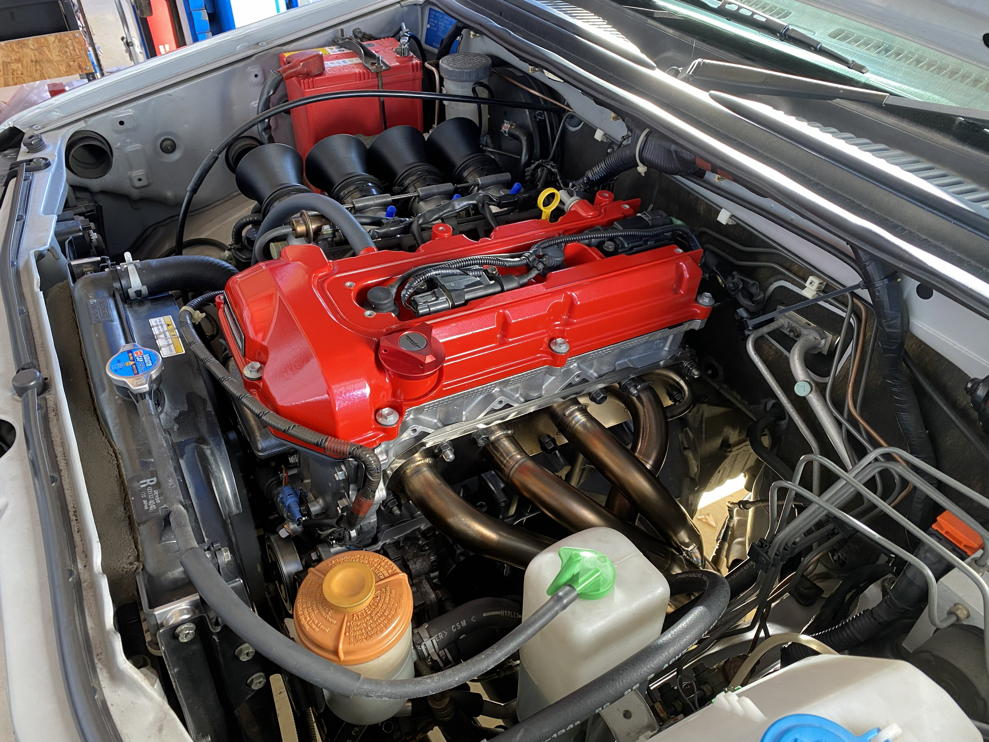 ジムニーシエラ 1800ccエンジン 4連スロットル フルコンLINK
