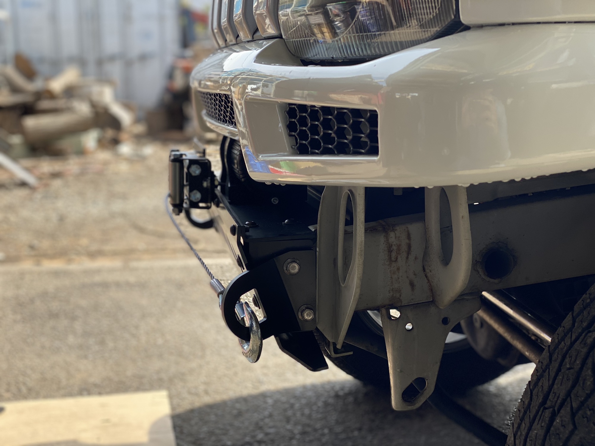 ジムニー ウインチ JB23 | ジムニー専門店AToRiKAブログ