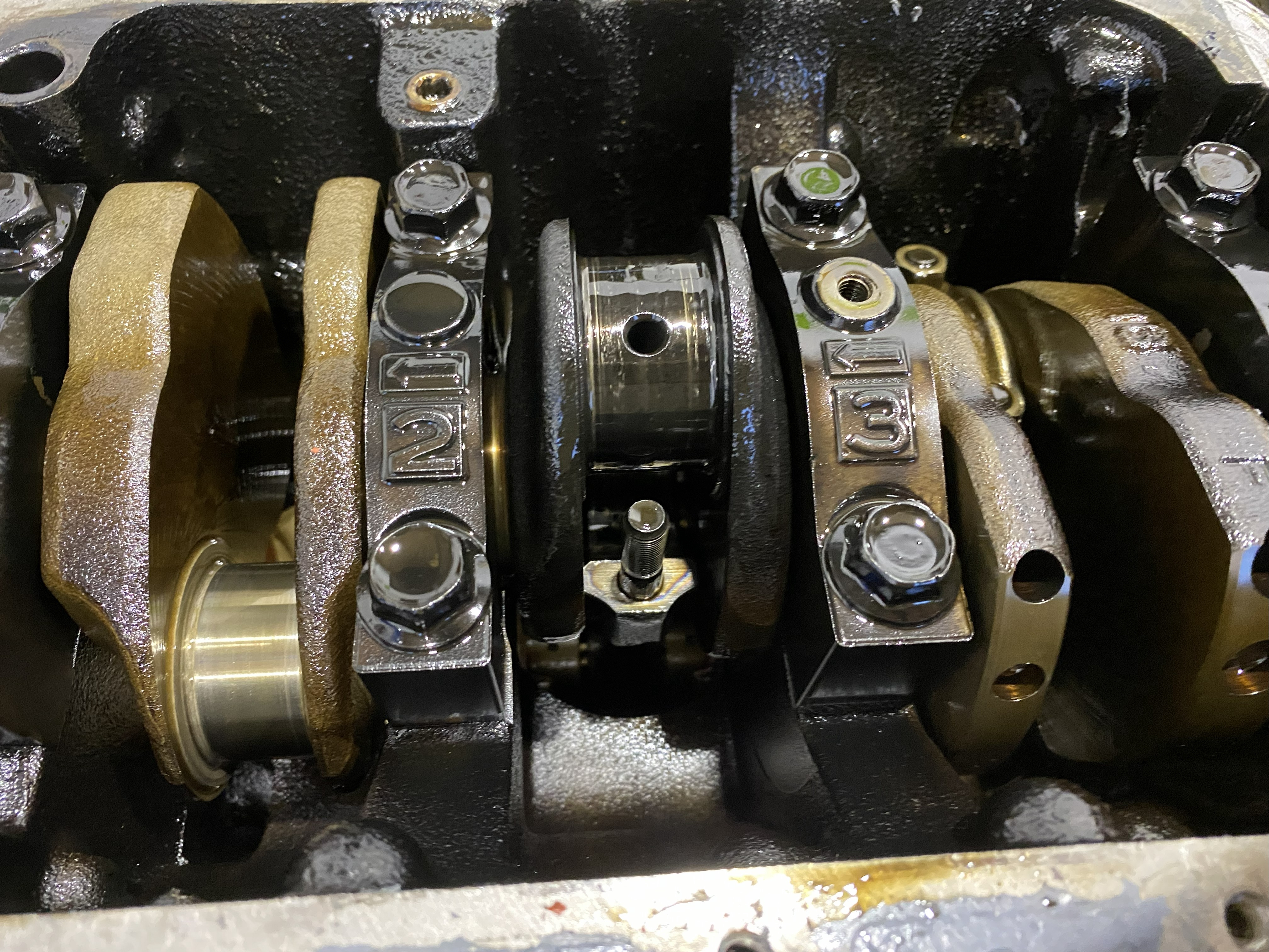 ジムニー JA11 F6A エンジン 補機類など JA11 ジムニー F6A エンジン本体