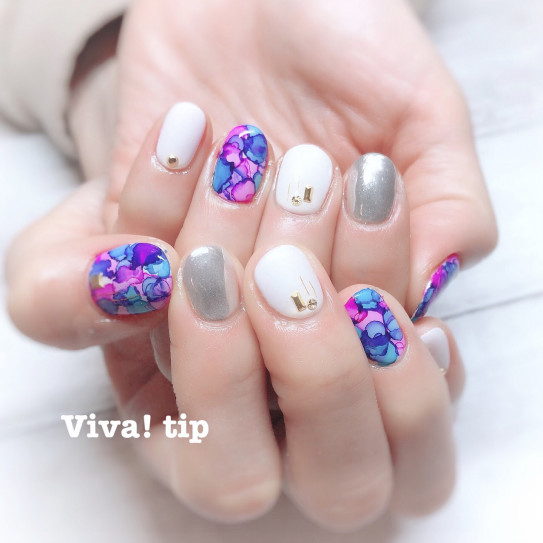 ピグメントリキッドネイル 辻堂のネイルサロン Viva Tip ビバティップ