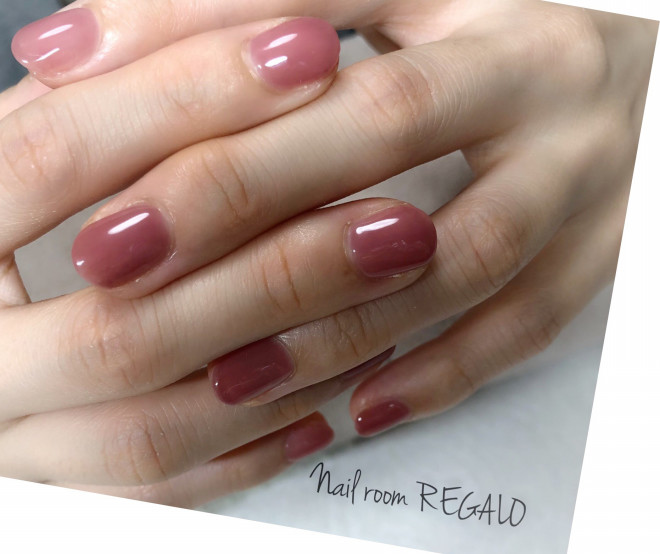 オフェロカラー お仕事ネイルです パラジェル登録店 手の病院サロン Nail Room Regalo ネイルルームレガロ 寝屋川市香里園