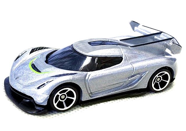 hot wheels koenigsegg 2021