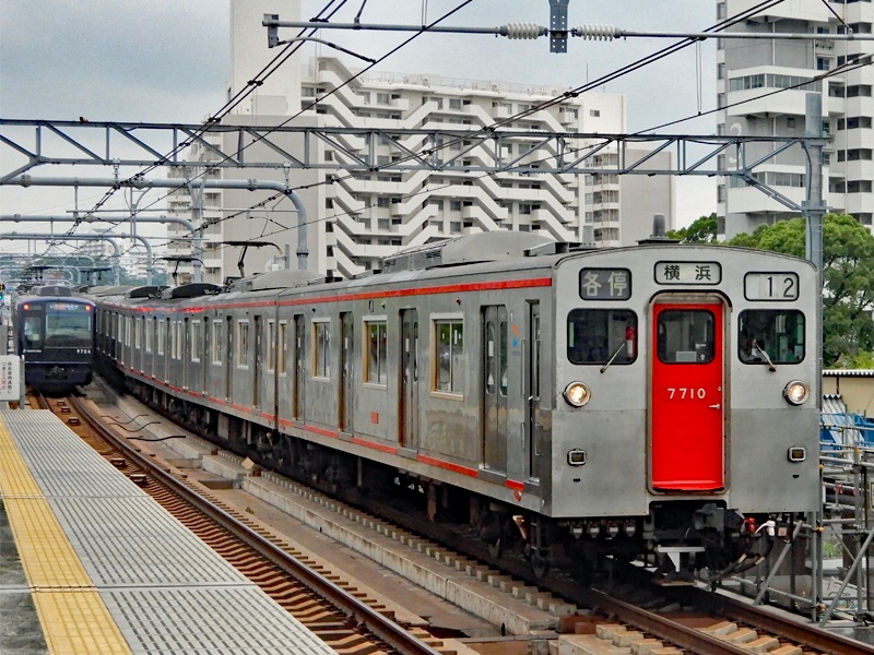 相鉄　7000系　自動窓操作ボタン　廃品　鉄道部品 惜別・相鉄7000系9(最終回・相鉄7000系おもいでがたり) : 横浜