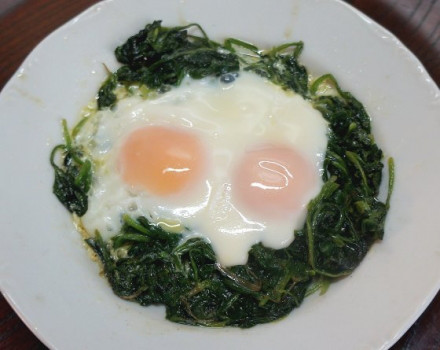 間引き菜で ポパイエッグ おうちごはん わが家のレシピ 間引き菜で ポパイエッグ おうちごはん わが家のレシピ