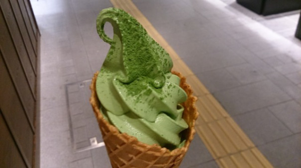 京都駅 抹茶亭福寿園のソフトクリーム 年3月末までの野郎飯 京都駅 抹茶亭福寿園のソフトクリーム 年3月末までの野郎飯