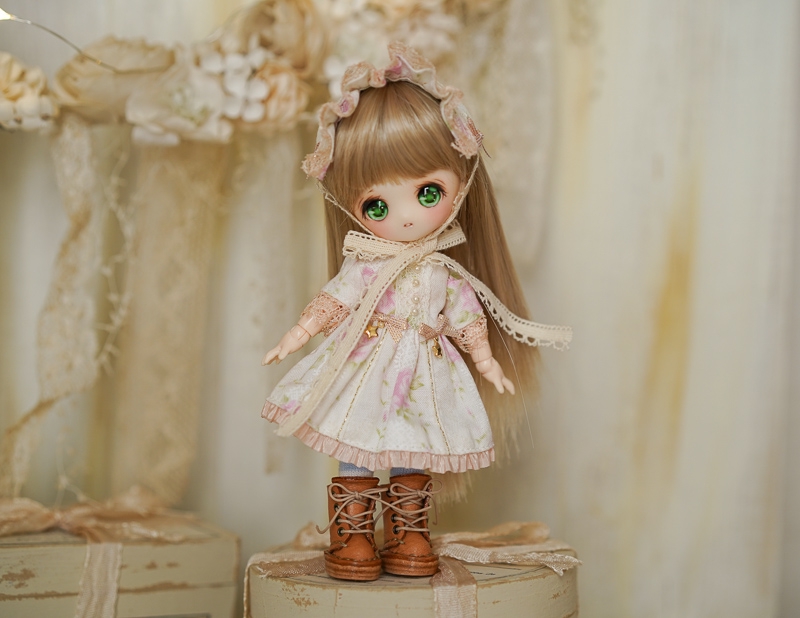 lala777様オーダーページです。オビツ11サイズ 花嫁さんドレス1