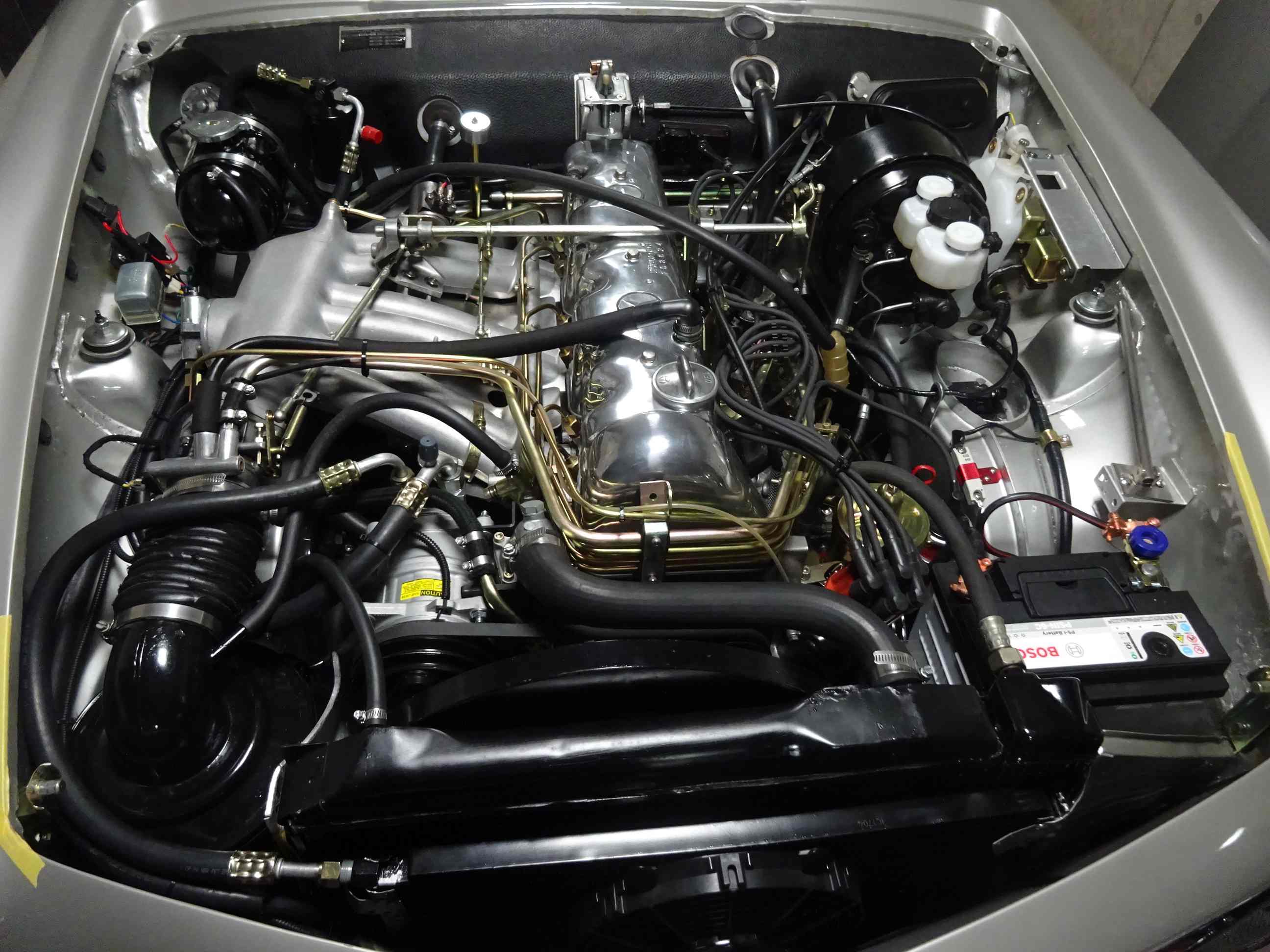 メルセデスーベンツ113SLエンジン用ボシュ―メカニカルポンプ販売 - パーツ