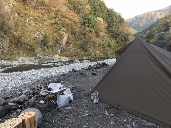 奥多摩でソロキャンプ 裏庭焚火倶楽部