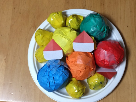 新聞紙を使ったリトミックグッズ 笑顔full しばはらピアノ教室 狭山市 新聞紙を使ったリトミックグッズ 笑顔full しばはらピアノ教室 狭山市
