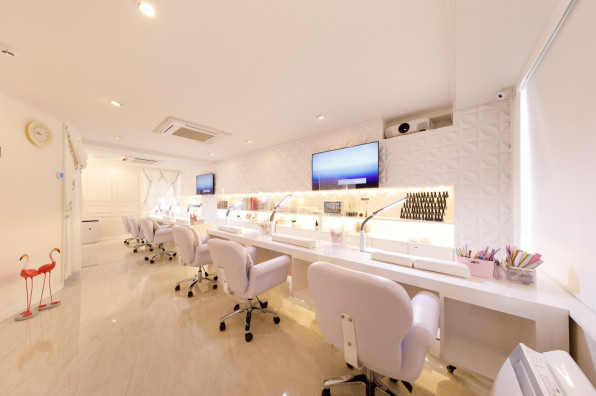 Nail Salon For U 上野 ネイルサロン 店舗内装のデザイン 設計 施工なら 株式会社田島創造所