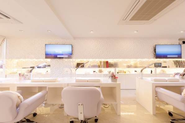 Nail Salon For U 上野 ネイルサロン 店舗内装のデザイン 設計 施工なら 株式会社田島創造所