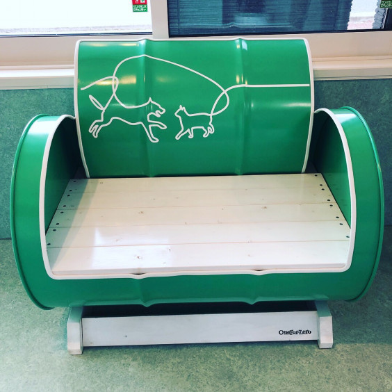 みどりペットクリニック様ドラム缶チェア | 山口県防府市アメリカン 