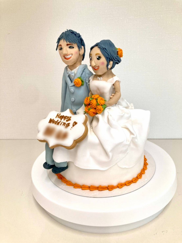 ご結婚祝いのサプライズケーキ Deliheart ご結婚祝いのサプライズケーキ Deliheart