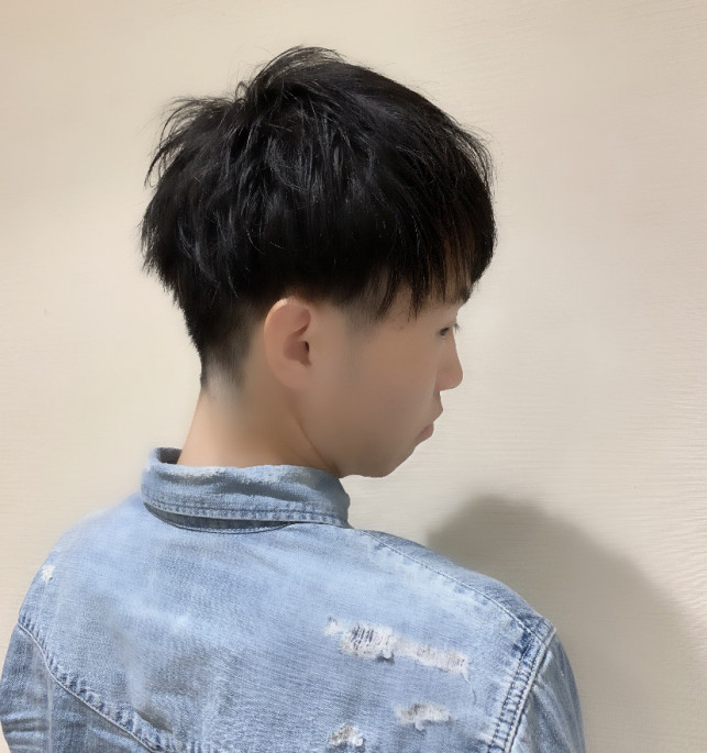 襟足スッキリラストサマーカット Ash大泉学園店 ブログ