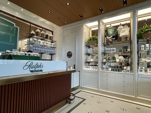 ラルフローレン Ralph's Coffee マリーナベイ 限定 ラルフローレンのカフェ】 知っておくとシンガポール生活が