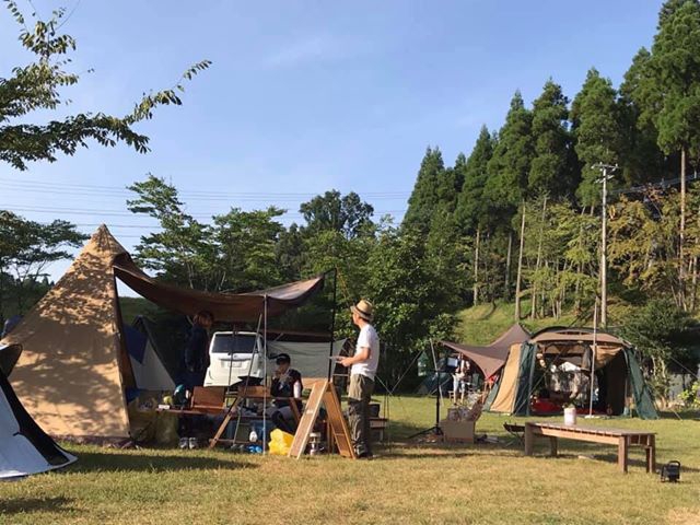 ファミリーキャンプ場いもんころの公式サイト画像