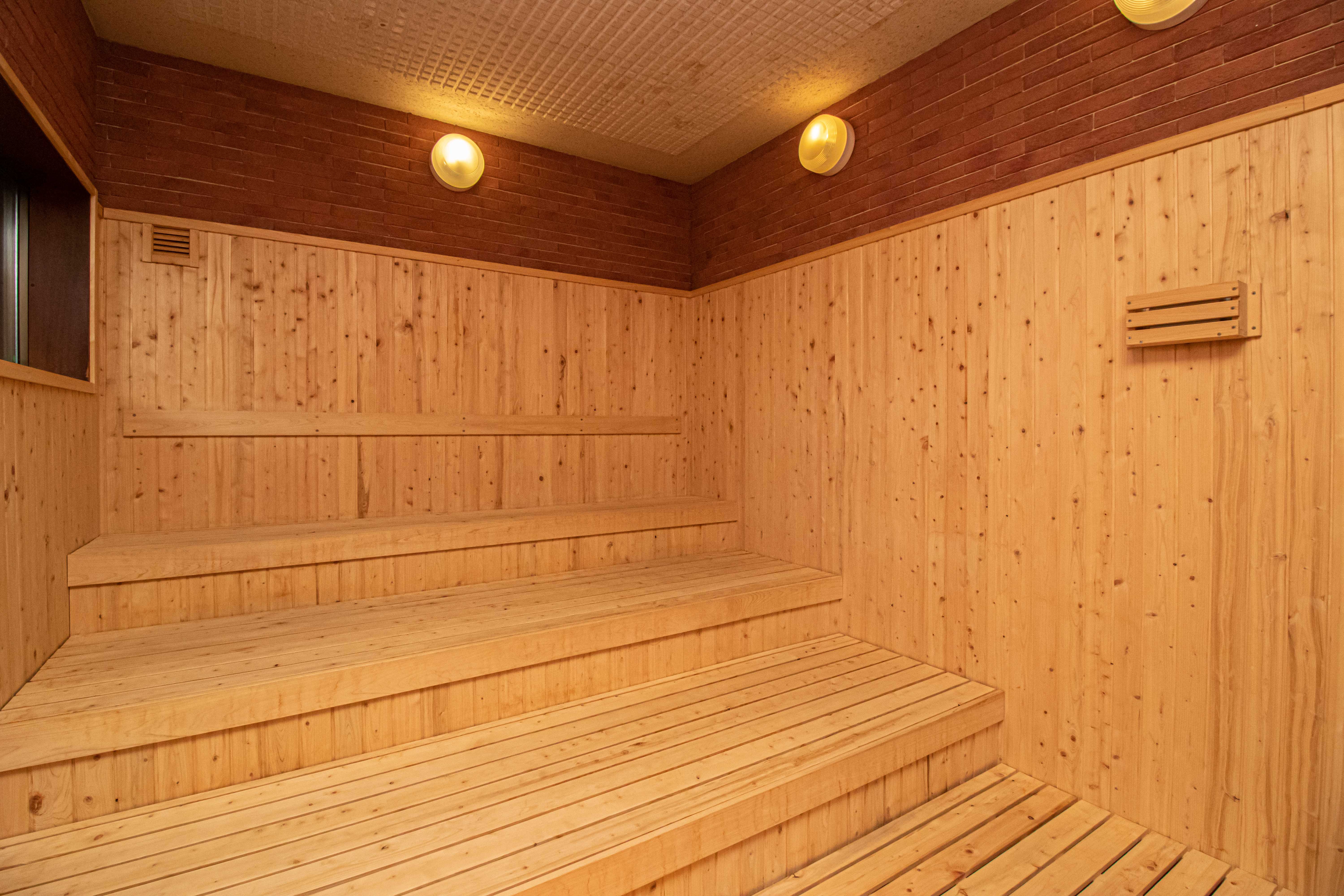 湯処 | 【日帰り入浴】富士山溶岩の湯 泉水