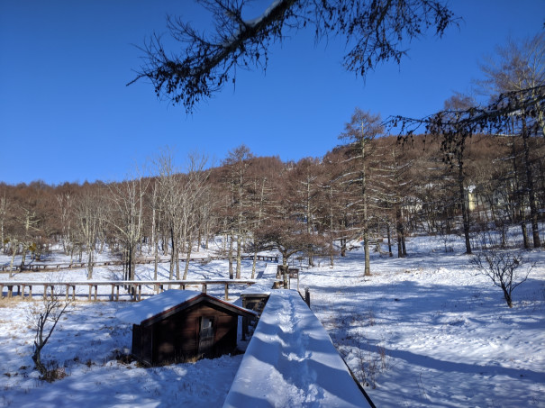 冬の女神湖 Bluebell Cottage