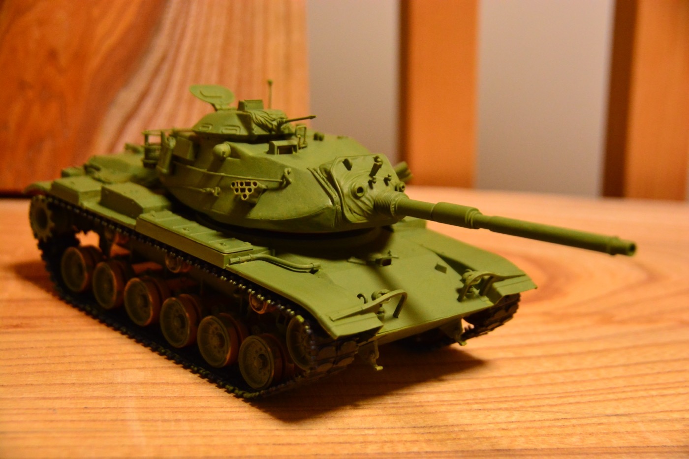 戦車モデルセット 迷彩色 VSTANKPRO タイガーⅠ型(後期型・3色迷彩塗装・赤外線バトル