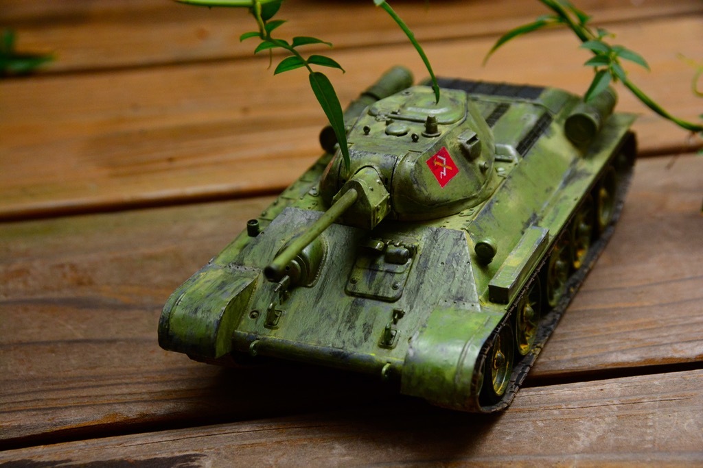 プラウダのT34/76夏季塗装を荒々しくウェザリングする | Learn and Be