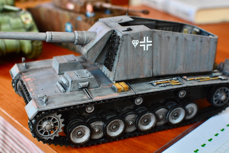 戦車模型] SturerEmil を素敵なジャーマングレイに塗装する（前編