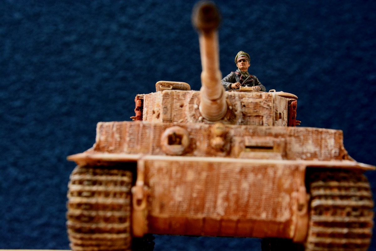 戦車塗装] ティーガーⅠ後期型を冬季塗装+ツィメリットコーティング