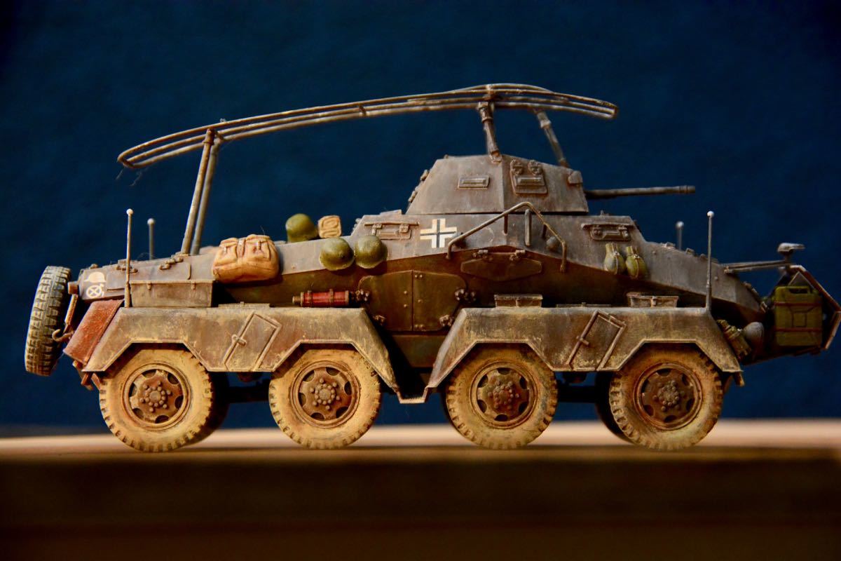 ドイツの8輪重装甲車 (Sd.Kfz.234)で初の車両塗装に挑む | Learn and 