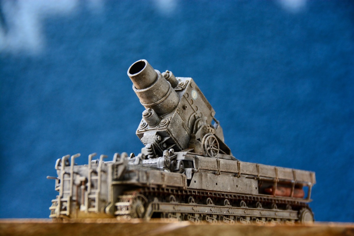廃盤商品トランペッター 1/35 カール重自走臼砲 初期型/鉄道運搬車 模型・プラモデル
