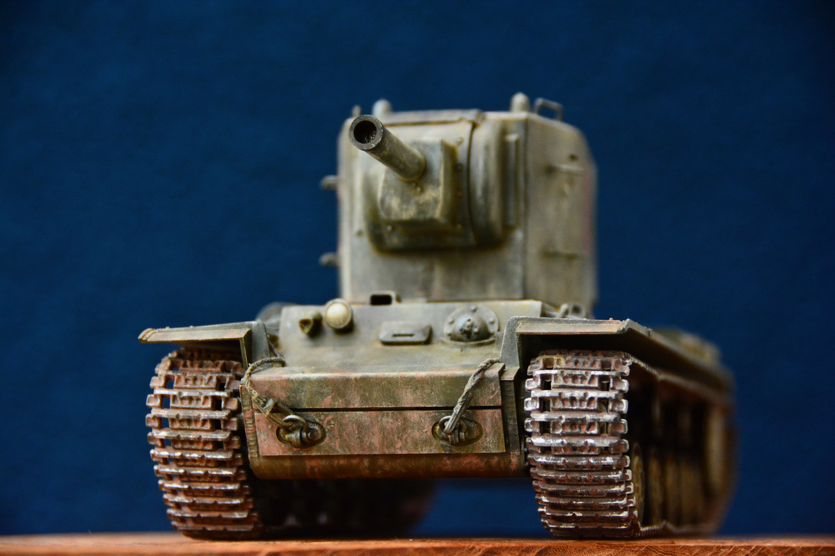 ガルパン] プラウダ高校のKV-2を劇場版風に作ります！ | Learn