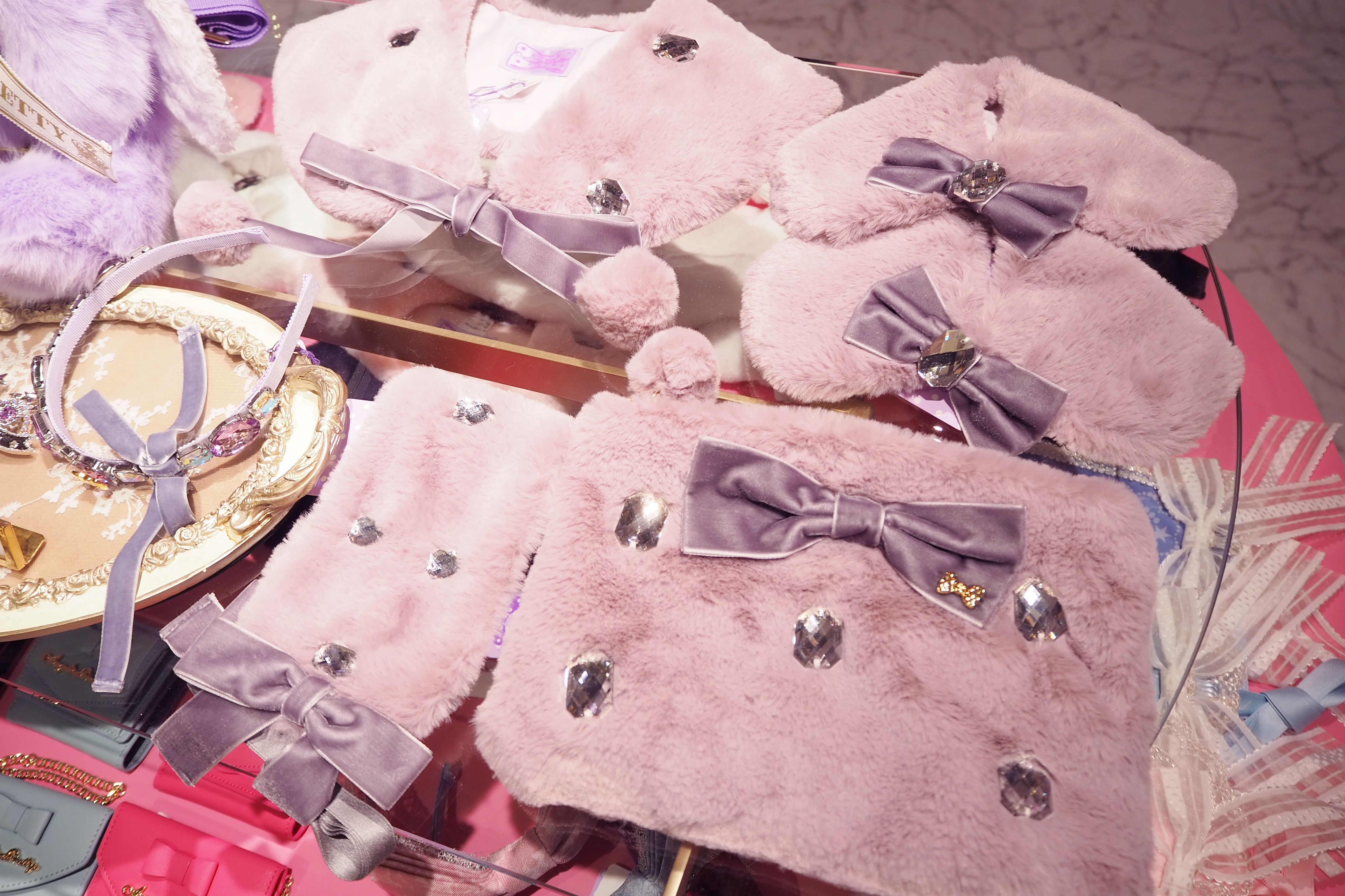 アンジェリックプリティ ハート型ピンクポーチ リボン付き アンジェ