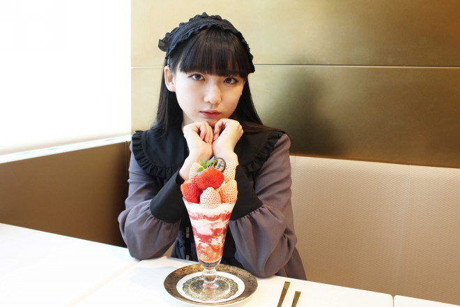 連載 しらいちゃんの完璧主義 パフェを食べながら 第回 最終回 Tulle チュール 連載 しらいちゃんの完璧主義 パフェを食べながら 第回 最終回 Tulle チュール