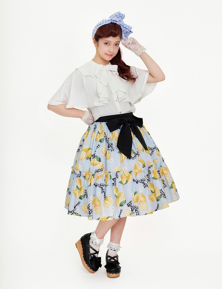 axes femme kawaii クラシックカテドラルスカート(白) くるしく