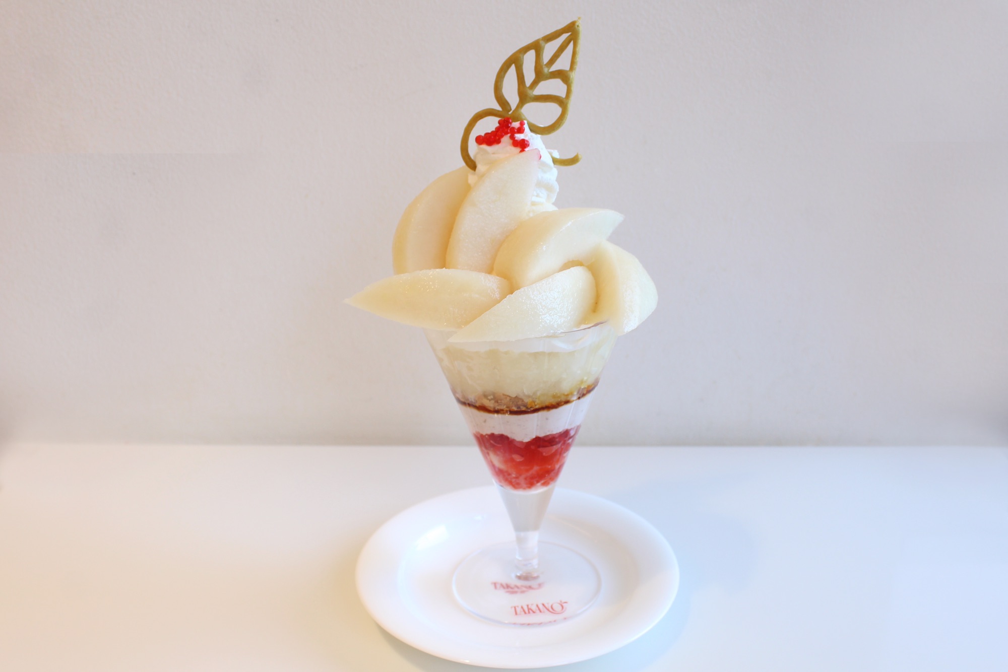 とらさん♡パフェ⑧ 連載 しらいちゃんの完璧主義〜パフェを食べながら〜 第16回 | tulle