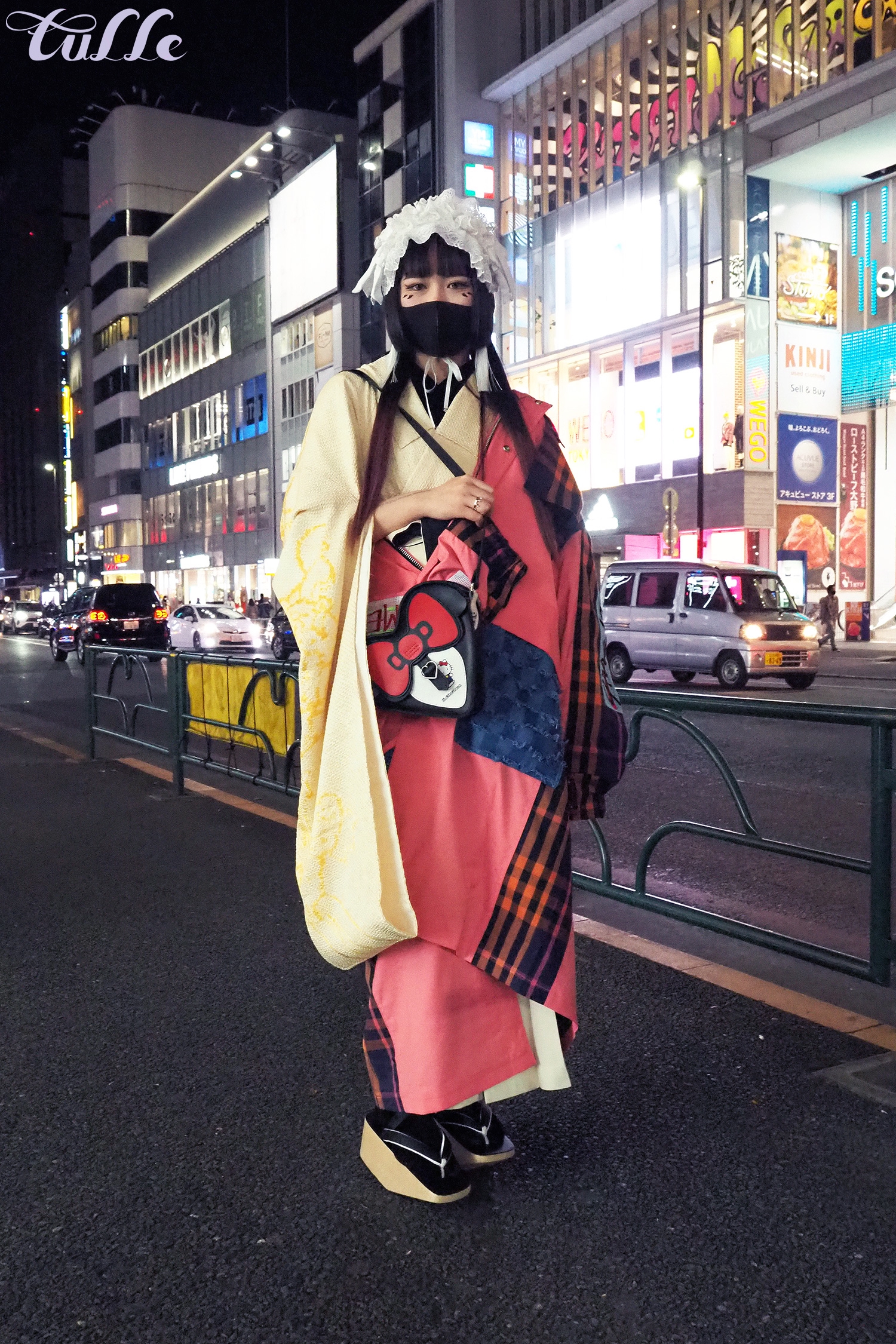 Snap104 ロングコートを羽織風に着こなしたストリート着物