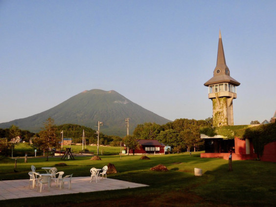 有島記念館と羊蹄山 イラスト散歩 In Hokkaido