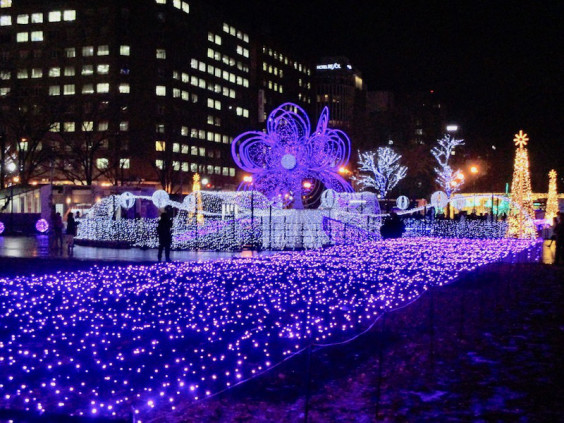 冬の彩り ホワイトイルミネーション イラスト散歩 In Hokkaido