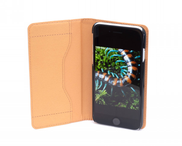 手帳型iPhoneケースを作りました | ムカデ専門店 Terminal Legs 